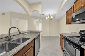6330 Aragon Way-Unit -105 in Ft. Myers, FL - Building Photo - Building Photo