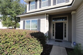 8225 NW 53rd Ter in Gainesville, FL - Foto de edificio - Building Photo