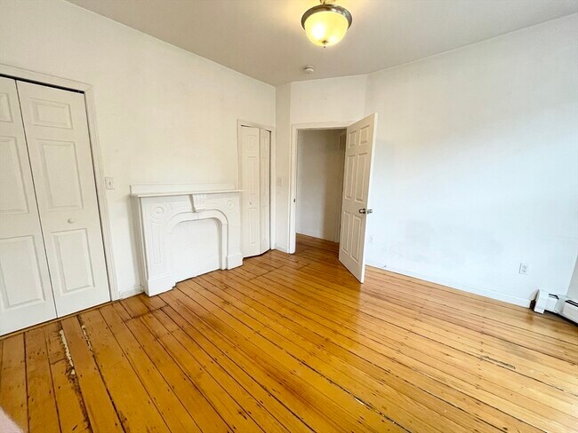53 Delle Ave, Unit 2 in Boston, MA - Foto de edificio - Building Photo