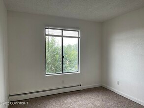 3400 Eureka St in Anchorage, AK - Building Photo - Building Photo