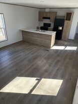 2587 Wayne White Rd in Pleasant Garden, NC - Building Photo