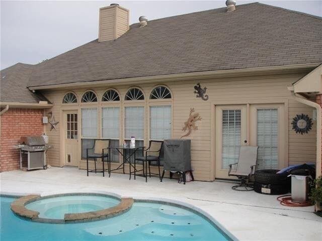 2609 Classic Ct E in Bedford, TX - Building Photo - Building Photo