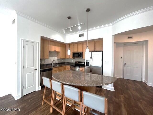 8700 Front Beach Rd in Panama City Beach, FL - Foto de edificio - Building Photo