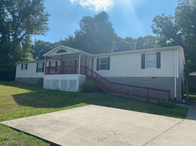 1970 Cumberland Heights Rd