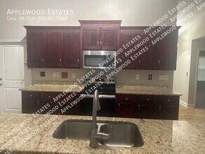 426 Portifino Ct in Boiling Springs, SC - Building Photo - Building Photo