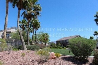 7073 Knob Creek St in Las Vegas, NV - Building Photo - Building Photo