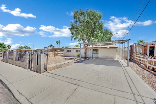property at 2221 Santa Clara Dr