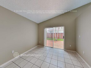 15745 SW 82nd St in Miami, FL - Building Photo - Building Photo