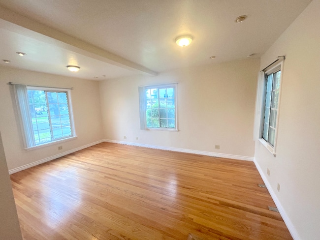 802 Euclid Ave in Ontario, CA - Building Photo - Building Photo
