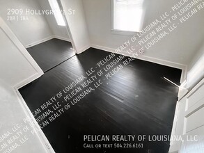 2909 Hollygrove St in New Orleans, LA - Building Photo - Building Photo