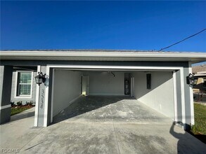 3534 SW 17th Ave in Cape Coral, FL - Building Photo - Building Photo