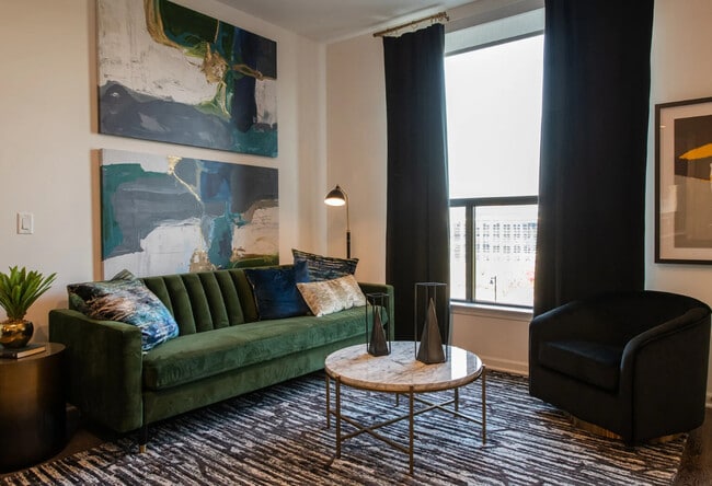 The View at Castle Rock in Castle Rock, CO - Foto de edificio - Building Photo