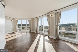 701 Pennsylvania Ave NW in Washington, DC - Building Photo - Building Photo