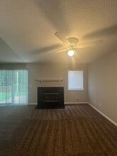 317 Candlebrook Dr in Enterprise, AL - Foto de edificio - Building Photo