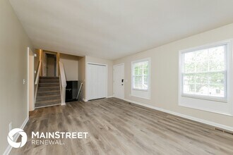 3730 Danube Dr in Winston-Salem, NC - Building Photo - Building Photo