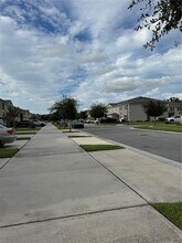 12400 Bowes Branch Rd in Orlando, FL - Building Photo - Building Photo