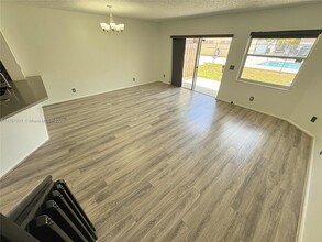8135 Southgate Blvd in North Lauderdale, FL - Building Photo - Building Photo