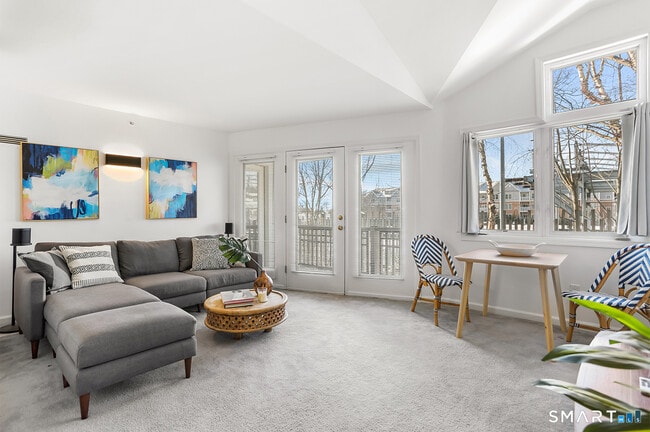 property at 3250 Fairfield Ave