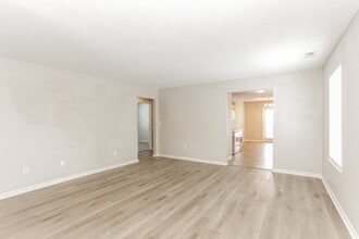 15224 Fawn Meadow Dr in Noblesville, IN - Foto de edificio - Building Photo