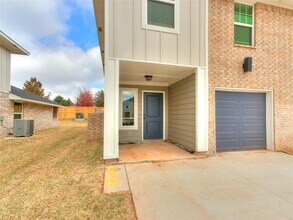 13000 NW 3rd St in Yukon, OK - Building Photo - Building Photo