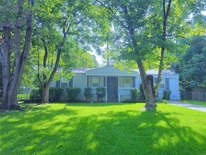 1135 Lombard Dr in Montgomery, AL - Building Photo - Building Photo