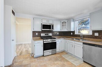 1649 N Missouri Ave in Atlantic City, NJ - Building Photo - Building Photo