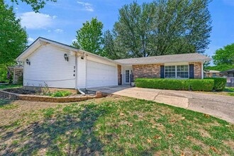 746 Hillside Dr in Sherman, TX - Building Photo - Building Photo