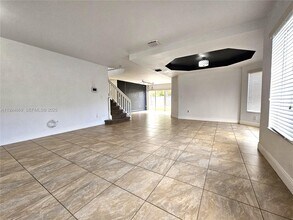 15447 SW 151st St in Miami, FL - Building Photo - Building Photo