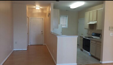 5000 Willow Branch Way, Unit Hollington Condo in Owings Mills, MD - Building Photo - Building Photo