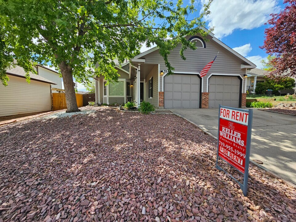 7840 Lindsey Dr in Colorado Springs, CO - Building Photo