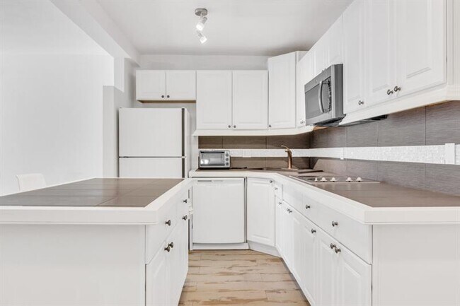 2455 NE 51st St in Fort Lauderdale, FL - Building Photo - Building Photo