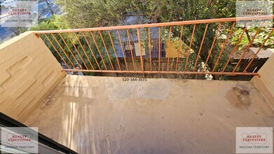 1357 E Fort Lowell Rd in Tucson, AZ - Building Photo - Building Photo