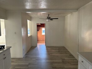 778 E Sonora Ave in Tulare, CA - Building Photo - Building Photo