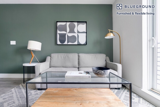 816 Potomac Ave SE in Washington, DC - Building Photo - Building Photo