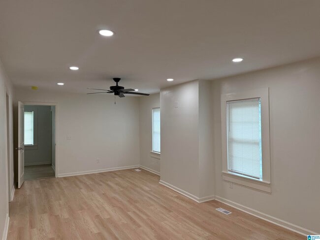 621 Odum Rd in Gardendale, AL - Building Photo - Building Photo
