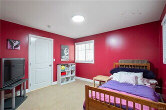 3533 S Kerckhoff Ave in Los Angeles, CA - Building Photo - Building Photo