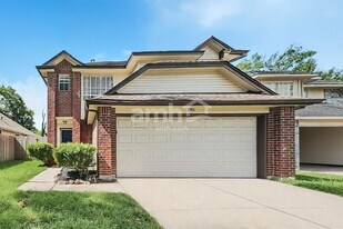 9151 Autumn Harvest Dr in Houston, TX - Building Photo