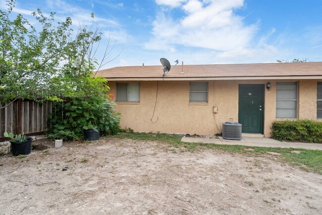property at 710 W Cantu Rd