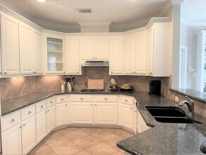 2624 Couch St in Houston, TX - Building Photo - Building Photo