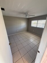 1755 Florence Ave in Englewood, FL - Building Photo - Building Photo