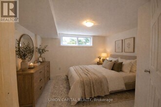 6 Galewood Dr in Toronto, ON - Building Photo - Building Photo