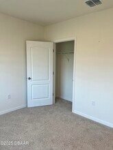 1319 Middle Lk Dr in Ormond Beach, FL - Building Photo - Building Photo