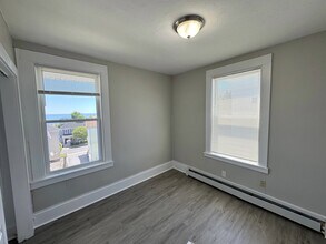 26 Arlington Ave, Unit 2 in Revere, MA - Building Photo - Building Photo
