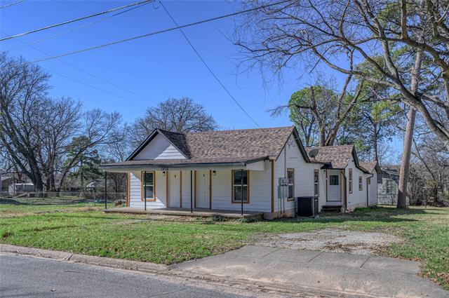 1434 S Rusk St in Sherman, TX - Building Photo