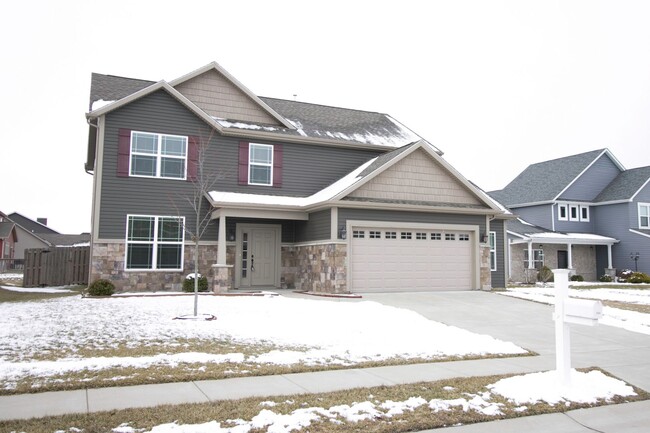 property at 2845 Grackle Ln