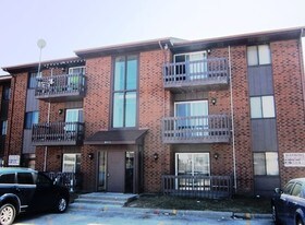 6413 Country Ridge Dr Apartments