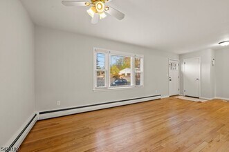 47 River Rd in Chatham, NJ - Building Photo - Building Photo