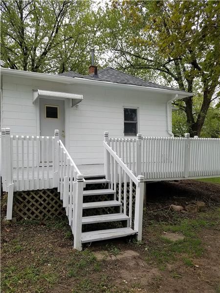 1101 Forest Ave in Waterloo, IA - Foto de edificio - Building Photo