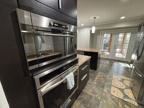 5327 Chantilly Ln in North Charleston, SC - Building Photo - Building Photo