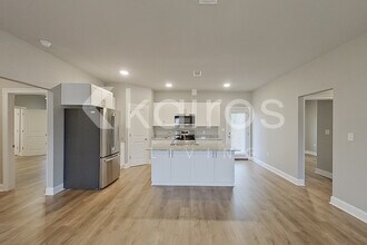 13785 Willowmore Dr in Denham Springs, LA - Building Photo - Building Photo